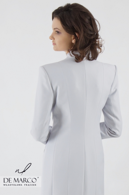 Wizytowa odzież damska szyta na miarę u projektanta Carski W7, Płaszcze do sukienki na wesele i komunię dla mamy, Profesjonalna odzież dyplomatyczna i biznesowa dla kobiet, Salon Mody De Marco
