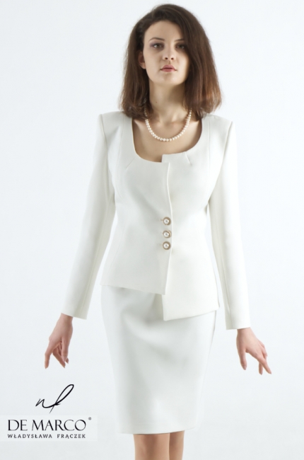Wyjątkowy kostium na prestiżowe okazje Koryna, Ekskluzywna odzież damska od projektanta