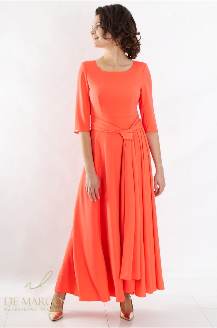 Elegancka klasyczna sukienka wizytowa maxi z wiązaniem. Najpiękniejsze długie sukienki De Marco w intensywnych kolorach