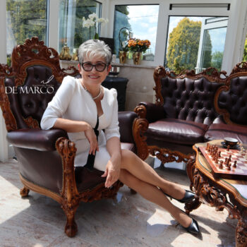 Co kupić eleganckiej kobiecie? Inspiracje na prezent dla kobiety którą kochasz