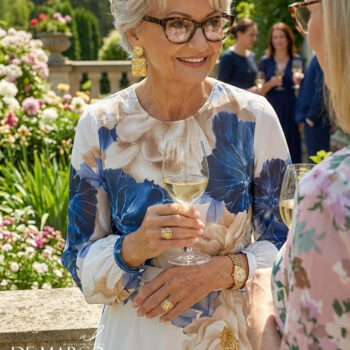 Jak ubrać się na kameralne przyjęcie?