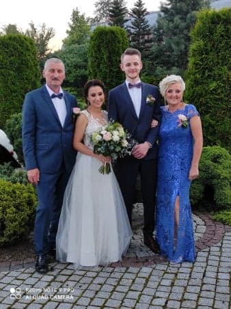 Ekskluzywna sukienka maxi dla mamy wesela - De Marco szycie na miarę 