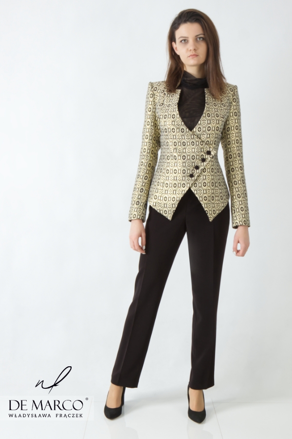 Unique suits online for ladies
