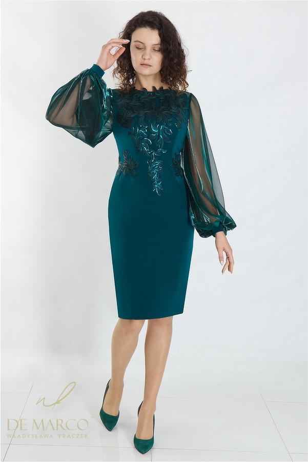 Designer cocktail dresses with sleeves 2025