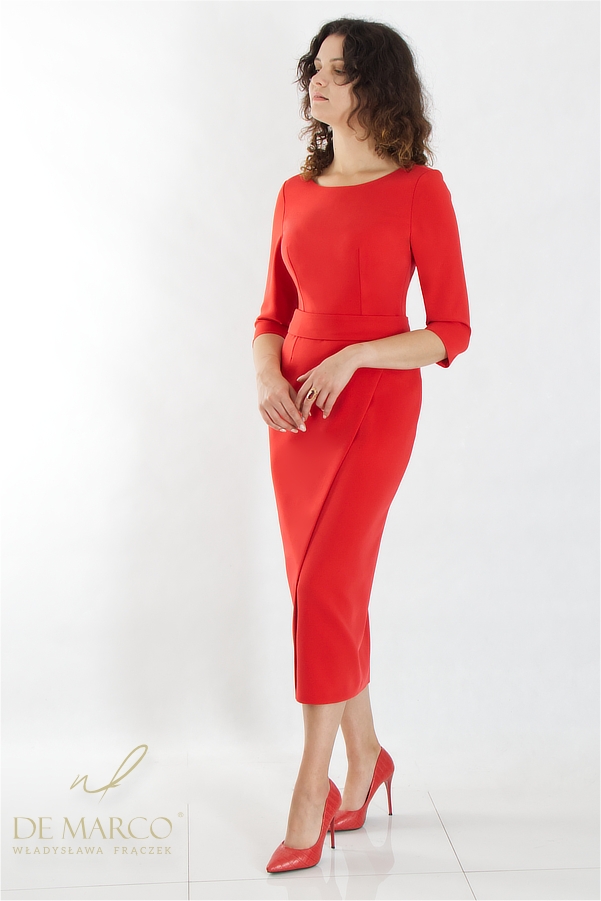 The most fashionable red stylizations for weddings communions
