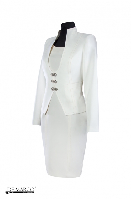 Coat for wedding mummy
