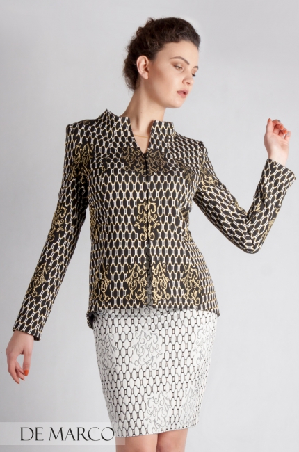 An exclusive formal costume Scarlett