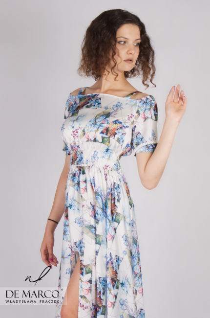 Oryginalna sukienka niebieska z krótkim rękawkiem Mila, Letnie sukienki w jasno niebieskim kolorze