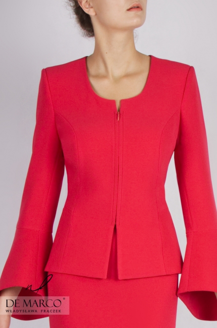 A fashionable business suit for prestigious meetings with partners Noemi II, Elegant suit from De Marco