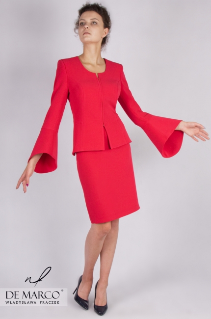 Profesjonalny żakiet w kolorze czerwonym z klasyczną spódnicą do połowy kolanka Noemi II, Elegancki kostium dla dyrektorki lub managerki