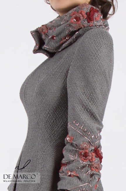 Luksusowy żakiet na podszewce uszyty z unikatowego żakardu Eurydyka, Nowoczesne modele 2020
