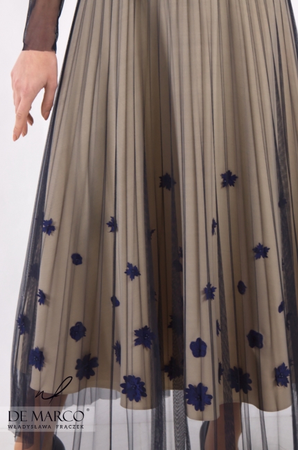 Ekskluzywna sukienka o długości maksi dla mamy na ślub Demeter, Rozkloszowane sukienki 2020