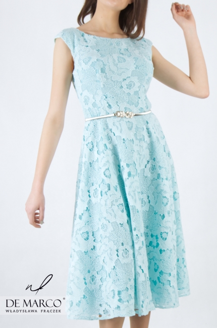 Luksusowa sukienka w kolorze jasno niebieskim Leokadia, Szycie na miarę unikatowych projektów