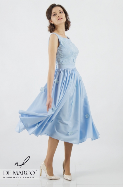 Niebieska sukienka z gipiurą 3D Kinga, Polskie sukienki midi