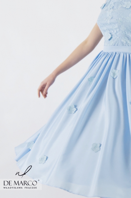 Finezyjna sukienka bogato zdobiona wysokiej klasy gipiurą Kinga, Modna odzież damska od projektanta z Wadowic