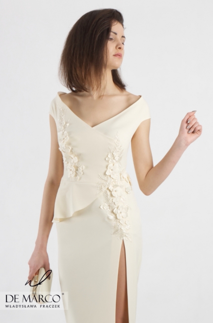 Modern wedding dress for brave women Graciela, Designing over the internet