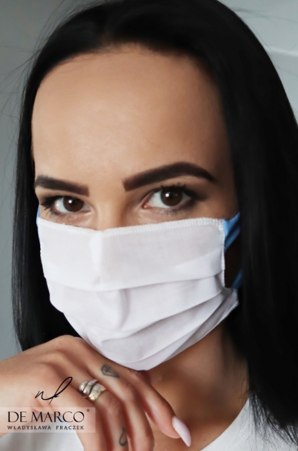A comfortable white mask for shopping or other things that we need to do in the city