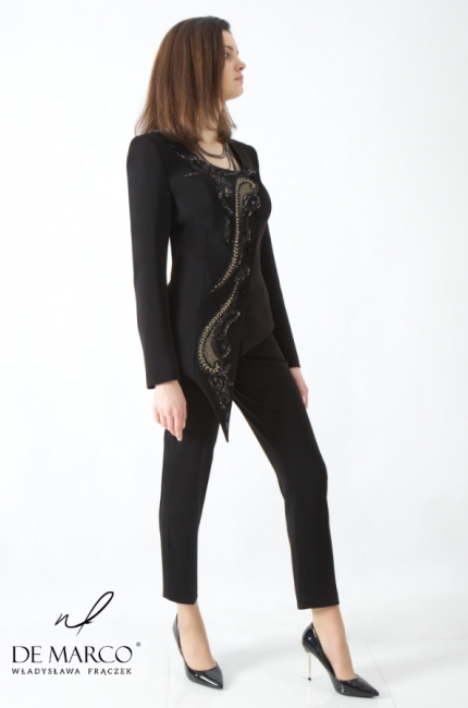 A unique evening dress with pants. A tailor made costume from the designer