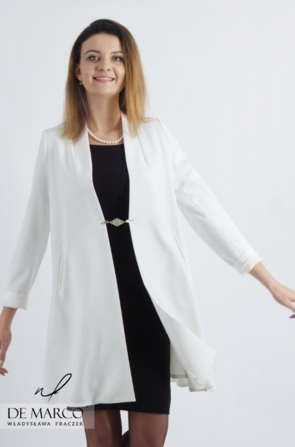 Naprawdę elegancki płaszcz lekki do sukienki na Komunię dla Mamy Mamy Chrzestnej