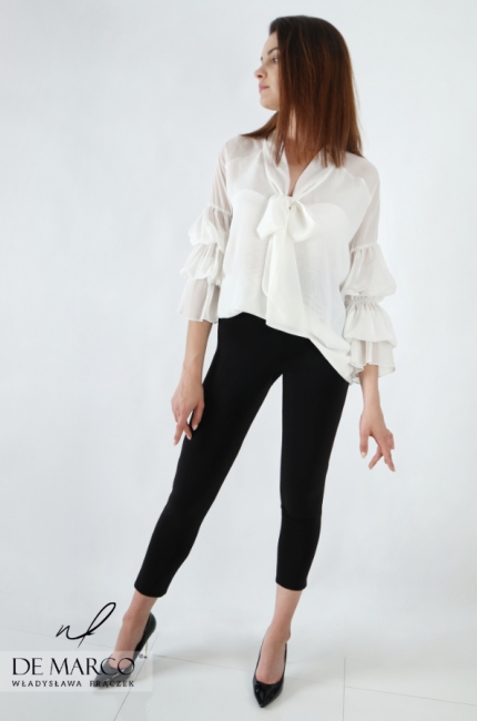 Elegant ecru blouse with a pussycat bow