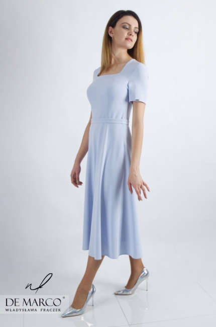 Klasyczna, gładka prosta suknia wyjściowa midi. Najpiękniejsze błękitne sukienki wizytowe