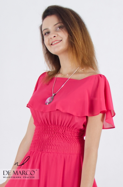 Fashionable red ladies' formal jumpsuit for a wedding. De Marco is a renowned Polish brand of luxury women's clothing