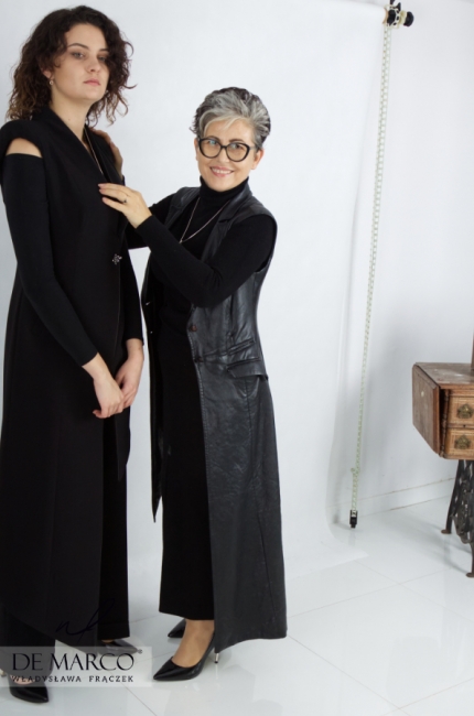 Elegant women's long black vest with an asymmetrical cut. De Marco online store