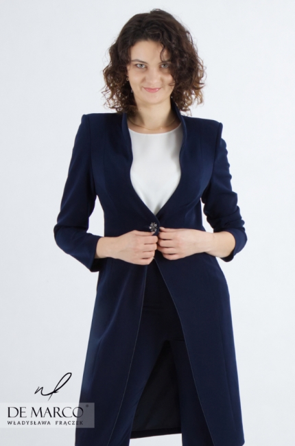 Luxurious light women's formal coat with an open stand-up collar. Fashionable navy blue transitional coats from the Polish manufacturer De Marco