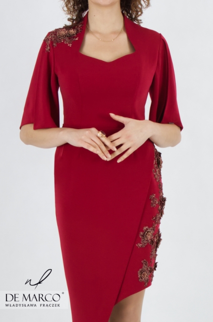 Dresses for a wedding made in Poland. Maroon stylizations for a wedding from a designer. De Marco online store