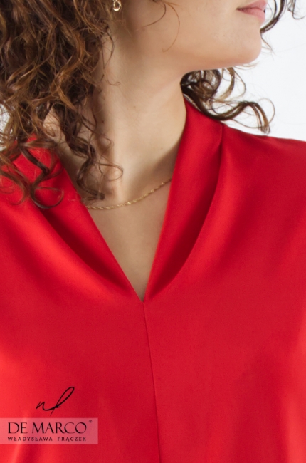 Elegant red women's blouse with short sleeves. De Marco online store