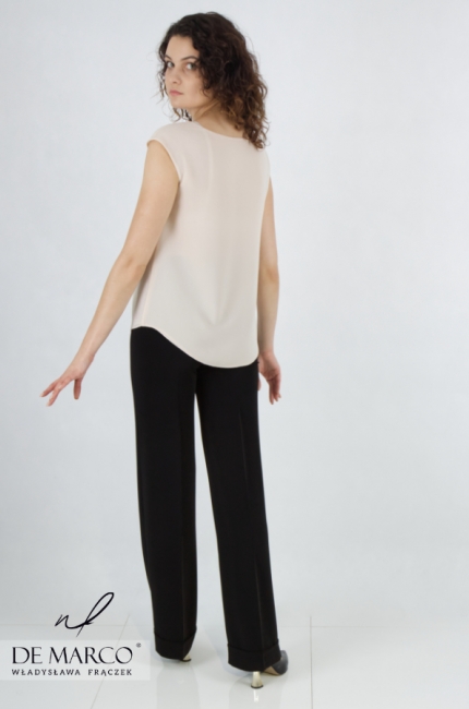 Stylish, smooth beige blouse with a free cut. Made to measure De Marco