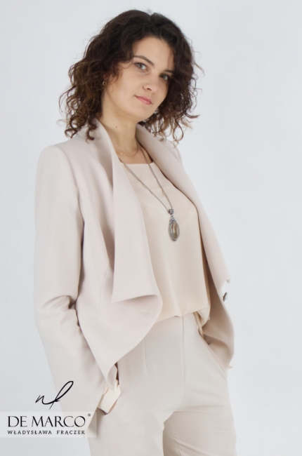 Fashionable women's business suits from the Polish designer Władysława Frączek De Marco