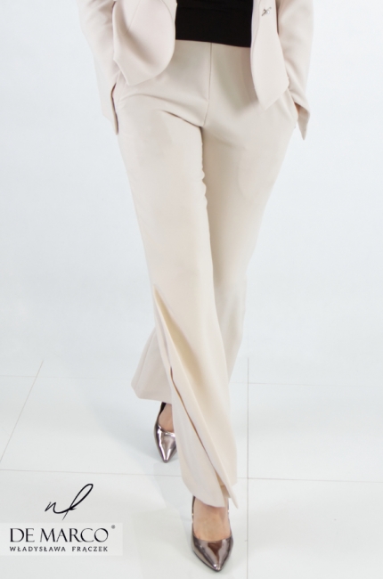 Elegant beige pantsuit for women. Fashionable beige styles for the office. Polish producer De Marco
