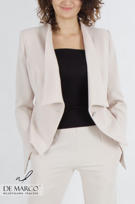 A women's suit set sewn in Poland for business meetings, vernissages, speeches, conferences