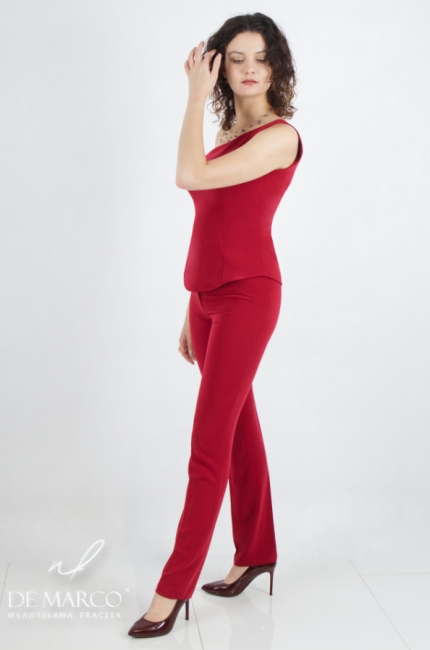 A sensual set with wine red trousers. Original pantsuit for party parties from Polish designer Władysława Frączek. Tailor made by De Marco