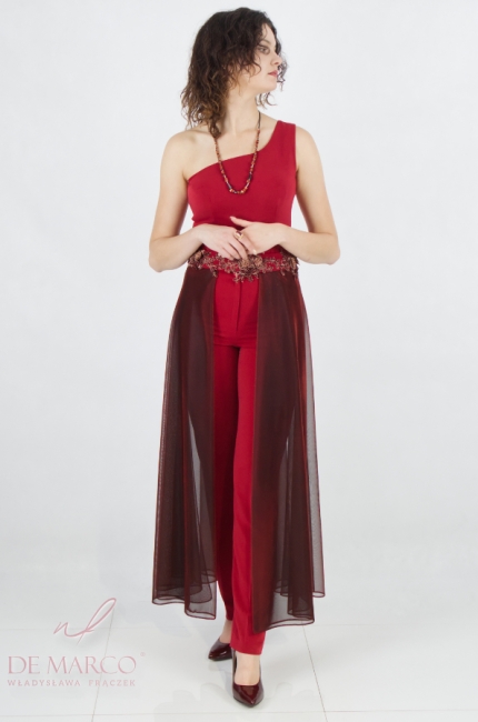 Romantic maxi chiffon skirt with a belt attached. The most fashionable dresses and evening accessories by De Marco made to measure