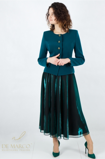 A luxurious green set with a flared skirt. De Marco online store