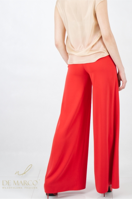 Slimming pantsuit women's suit in shades of red. Tailor made by De Marco