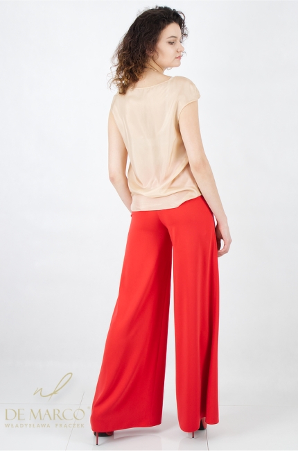 Luxurious red business formal styling with trousers. Tailor made by De Marco