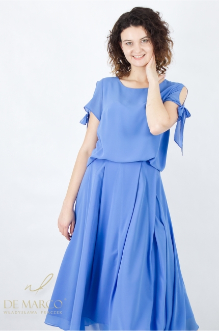 Najmodniejsze damskie zestawy komplety ze spódnicą w kolorze niebieskim. Eleganckie zestawy szyfonowe w stylu casual. Sklep internetowy De Marco