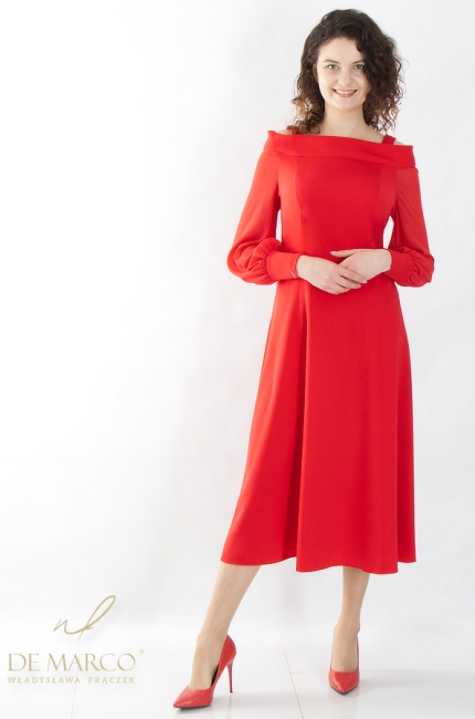 Red formal dress with a sleeve. Fashionable cocktail dresses with long sleeves for the Polish manufacturer DE MARCO