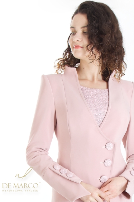 How to choose a coat for a party dress? Fashionable coats and outerwear for formal styling. De Marco online store