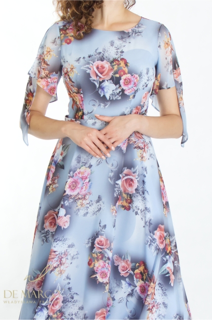 Elegant blue flared cocktail dress. Blue stylizations for the summer from a Polish manufacturer. De Marco online store