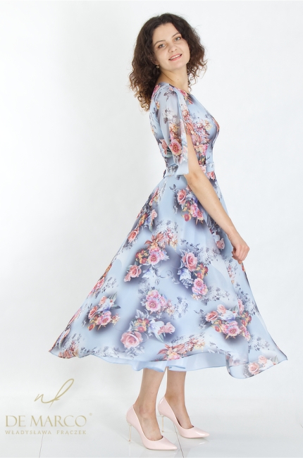 Fashionable cocktail dress for the summer with flowers. De Marco online store
