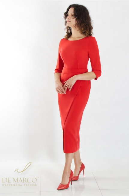 Classic stylish formal dress in shades of red. Tailor made by De Marco