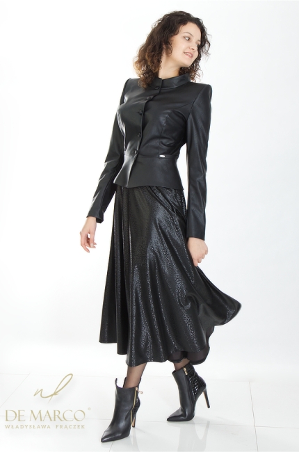 Beautiful, comfortable flared midi skirt made of ecological leather. De Marco online store