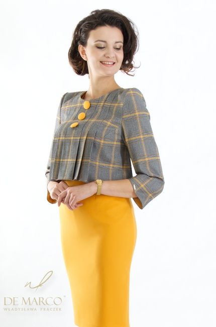 Luxurious women's formal sets with a fashionable check pattern. Polish producer De Marco