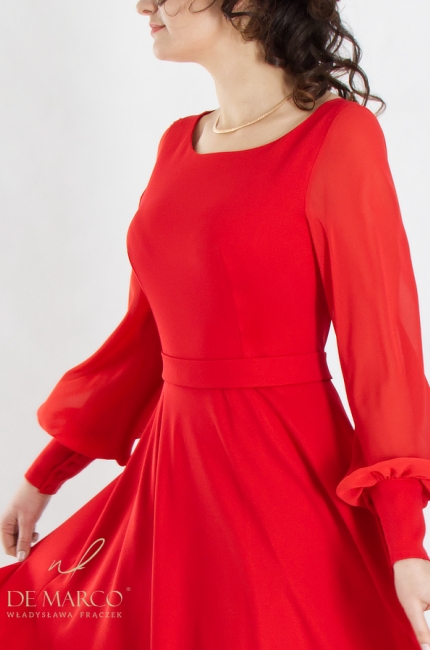 Polskie czerwone sukienki maxi midi dla Mamy. Najpiękniejsze wizytowe sukienki na Komunię dziecka dla Mamy. Szycie na miarę szycie pasowane De Marco