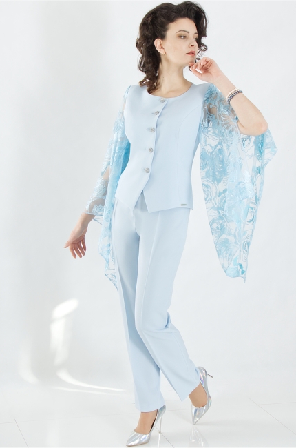 Modern, original women's formal suits tailored by designer Władysława Frączek. De Marco online store