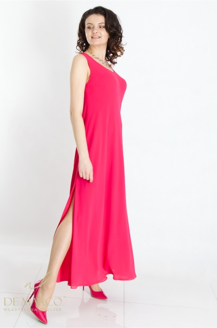 Classic simple chiffon maxi dress. The most beautiful outfits for summer 2024. De Marco online store